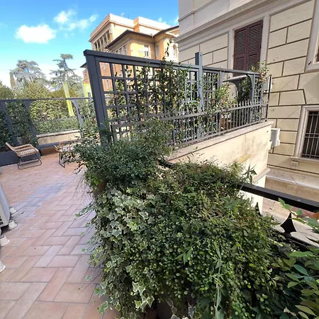 Savoia Design With Terrace - Center Apartament *
