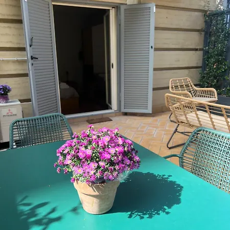 דירה Savoia Design With Terrace - Center *
