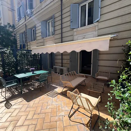 Savoia Design With Terrace - Center *